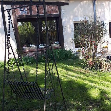 Chez Lydie Et Jean Paul Vignoux-sur-Barangeon Eksteriør billede
